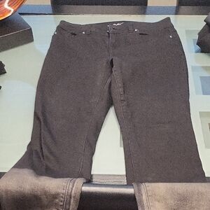 INC International Concepts Black Skinny Jeans